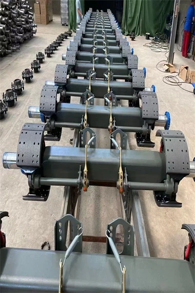 С низкой трейлевой осью